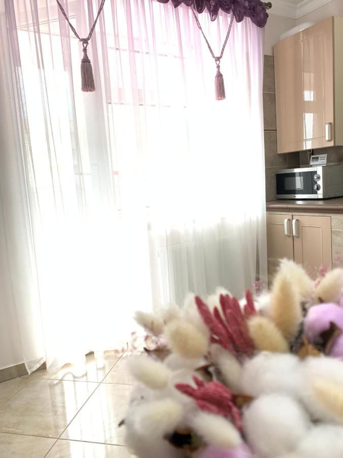 Ferienwohnung Центр. Поруч Парк Та Став Ternopil Exterior foto